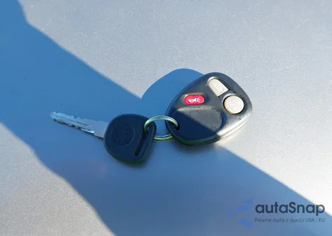 2002 Chevrolet Tahoe Lt из США, поврежденный, VIN 1GNEC13Z42J203247